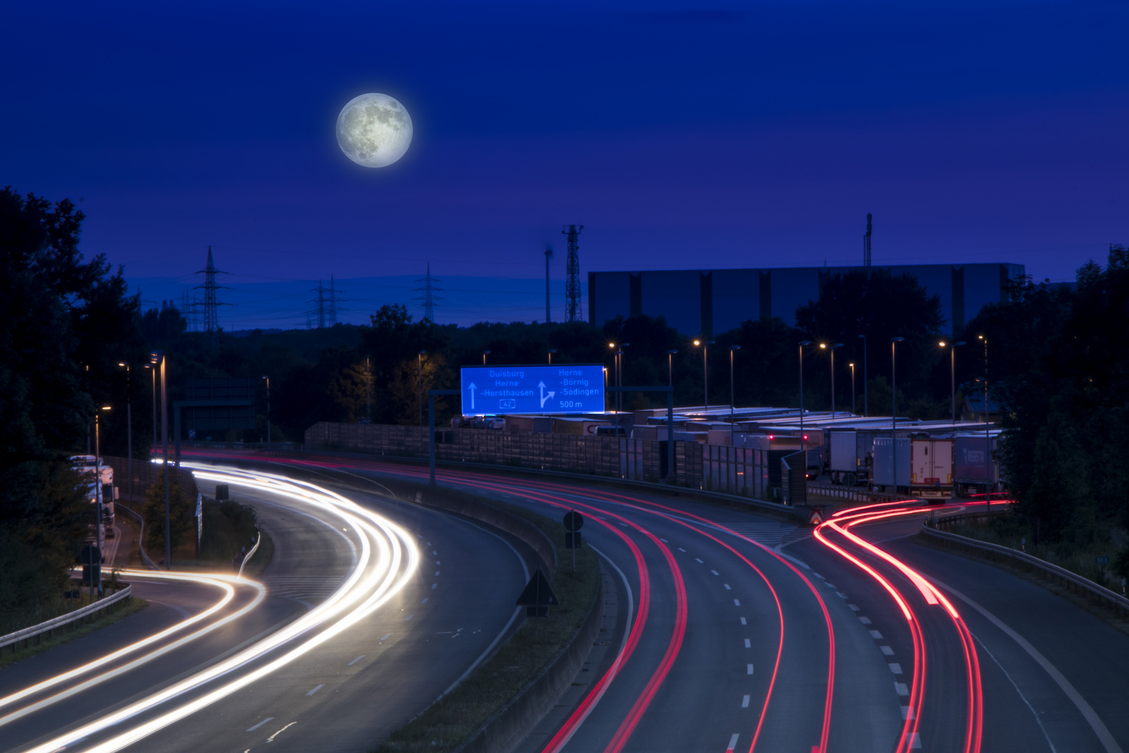 Leuchtende  Autobahn