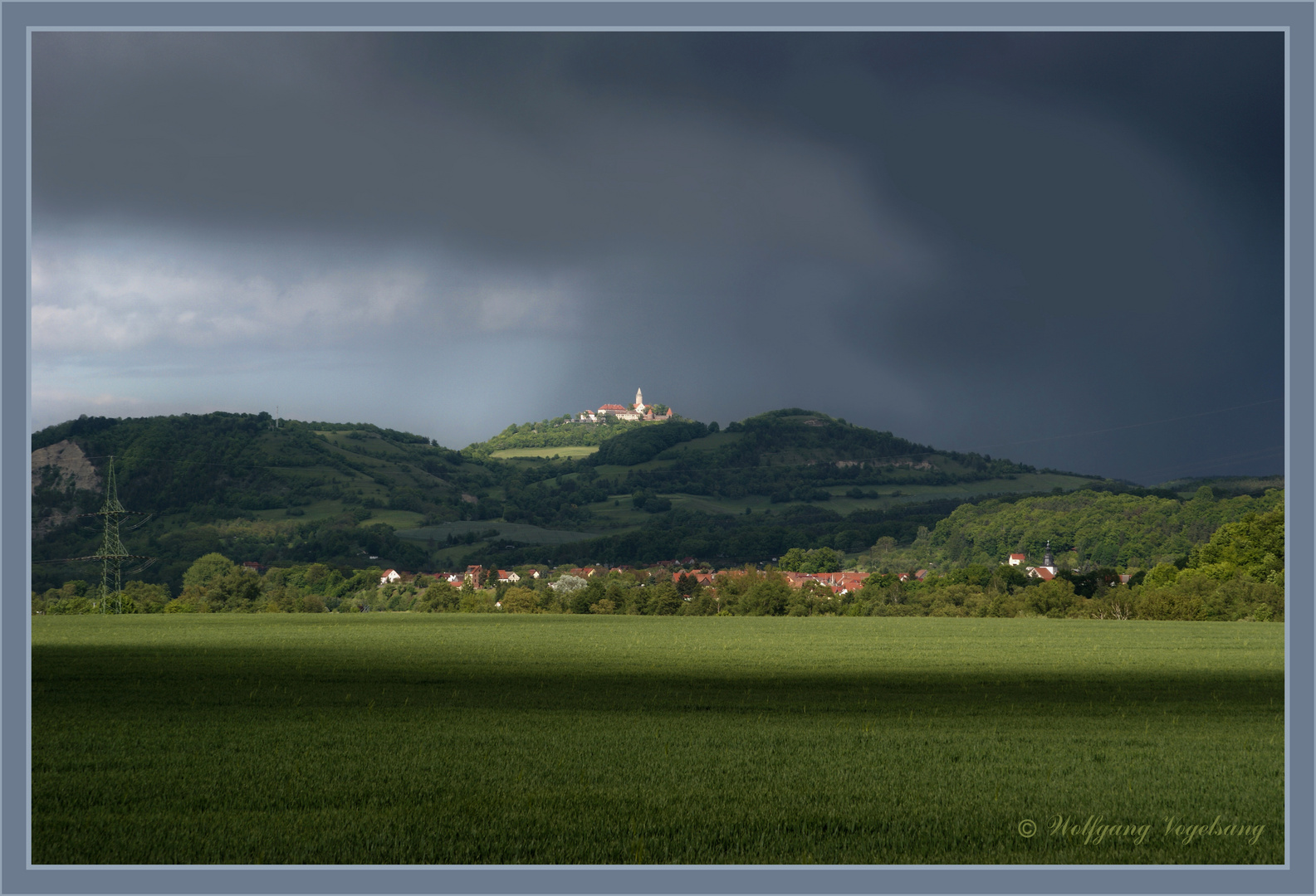 ..leuchtende... Burg