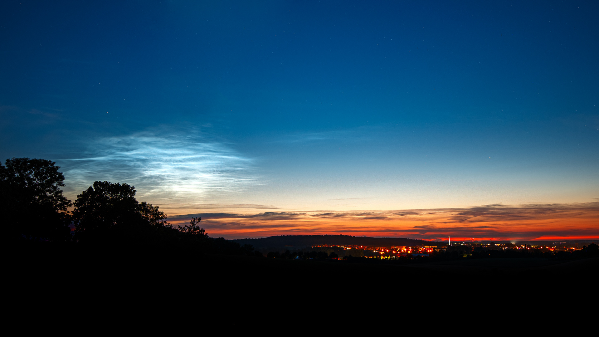 Leuchtende Nachtwolken (NLC)