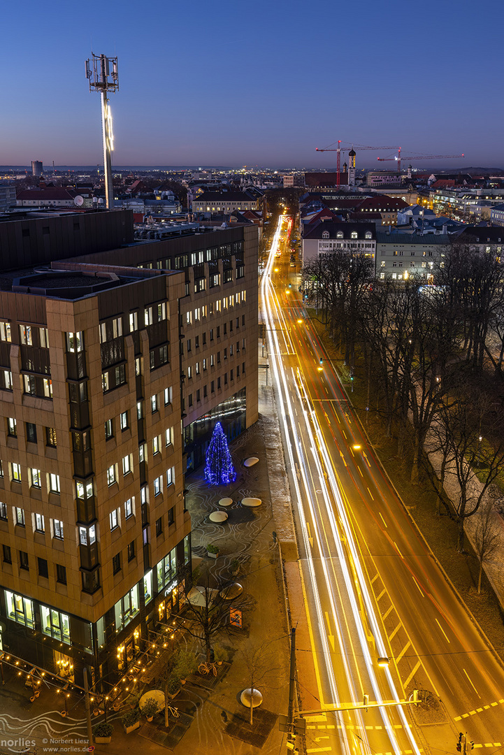 Leuchtende Schaezlerstraße