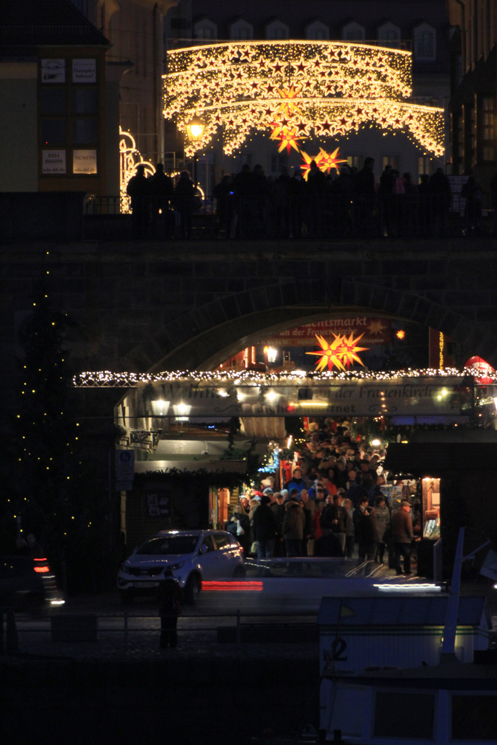 Leuchtende Sterne in der Münzgasse