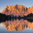 Leuchtende Zugspitze