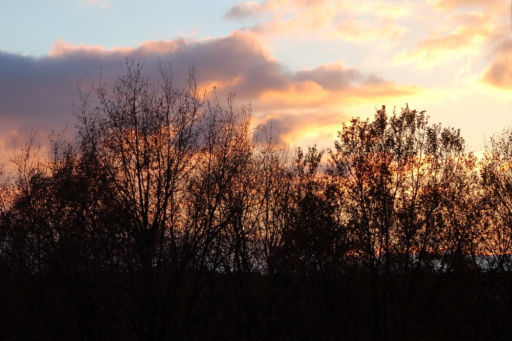 Leuchtender Himmel