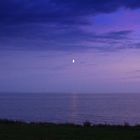 Leuchtender Mond über der Ostsee...