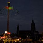 Leuchtender Wiesn-Hingucker am Abend