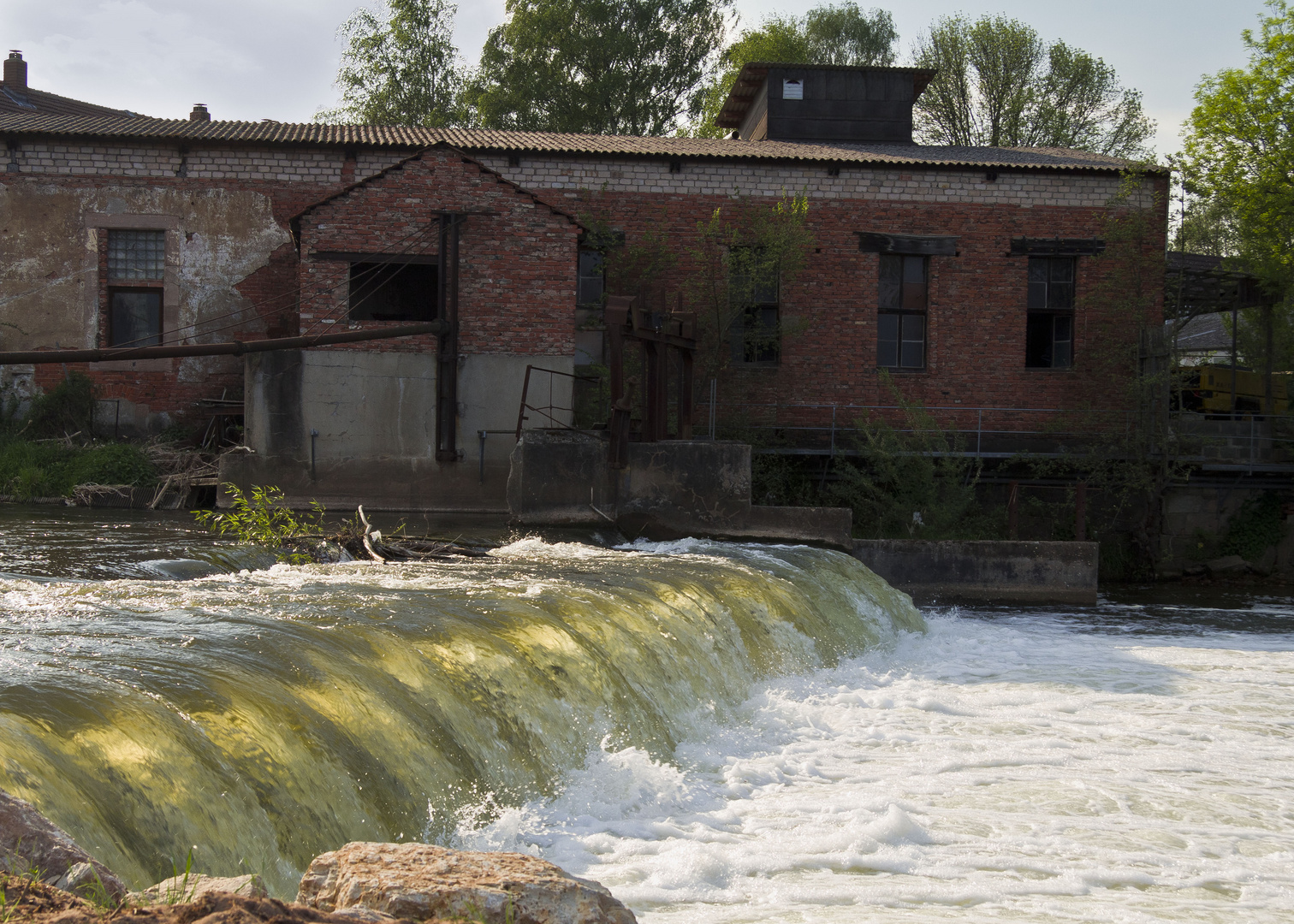 Leuchtendes Wasser