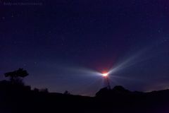 Leuchtfeuer bei Nacht - Der Dornbusch auf Hiddensee (2)