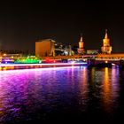 Leuchtschiff und Stadtbrücke