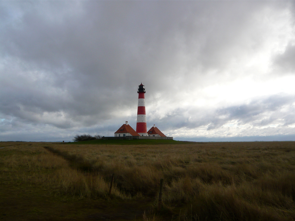 LEUCHT.TURM