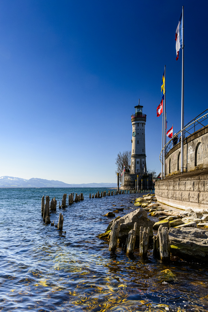 Leuchtturm am (Boden)see Foto & Bild landschaft, bach, fluss & see