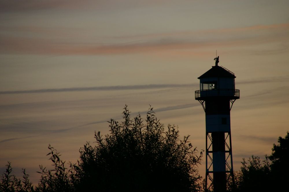 Leuchtturm am Elbstrand