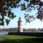 Leuchtturm am Teich