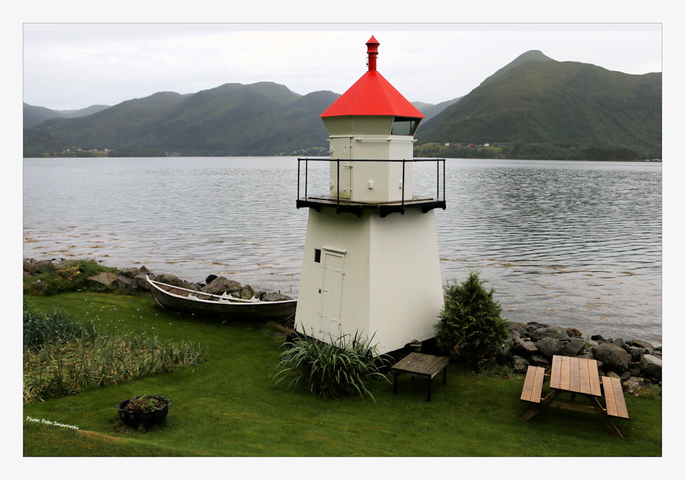 Leuchtturm am Vanylvsfjorden