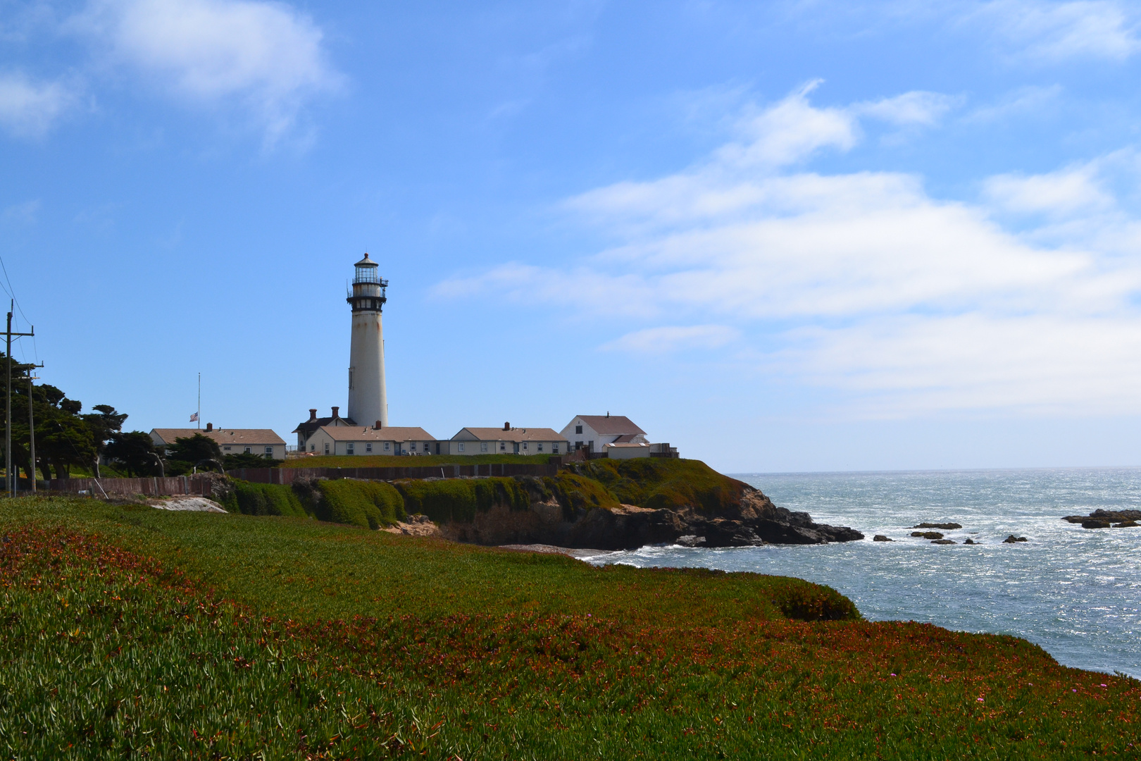 Leuchtturm an der kalifornischen Küste zwischen San Francisco und Monterey