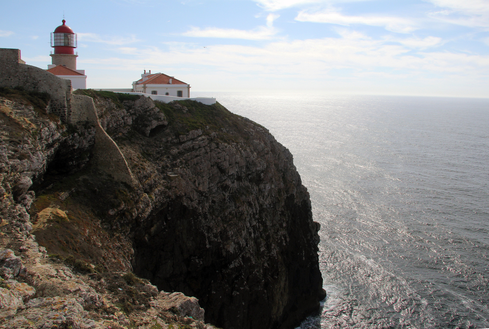 "Leuchtturm an der Steilküste von Cabo de Vicente"