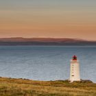 Leuchtturm auf Vatnsnes am frühen Morgen