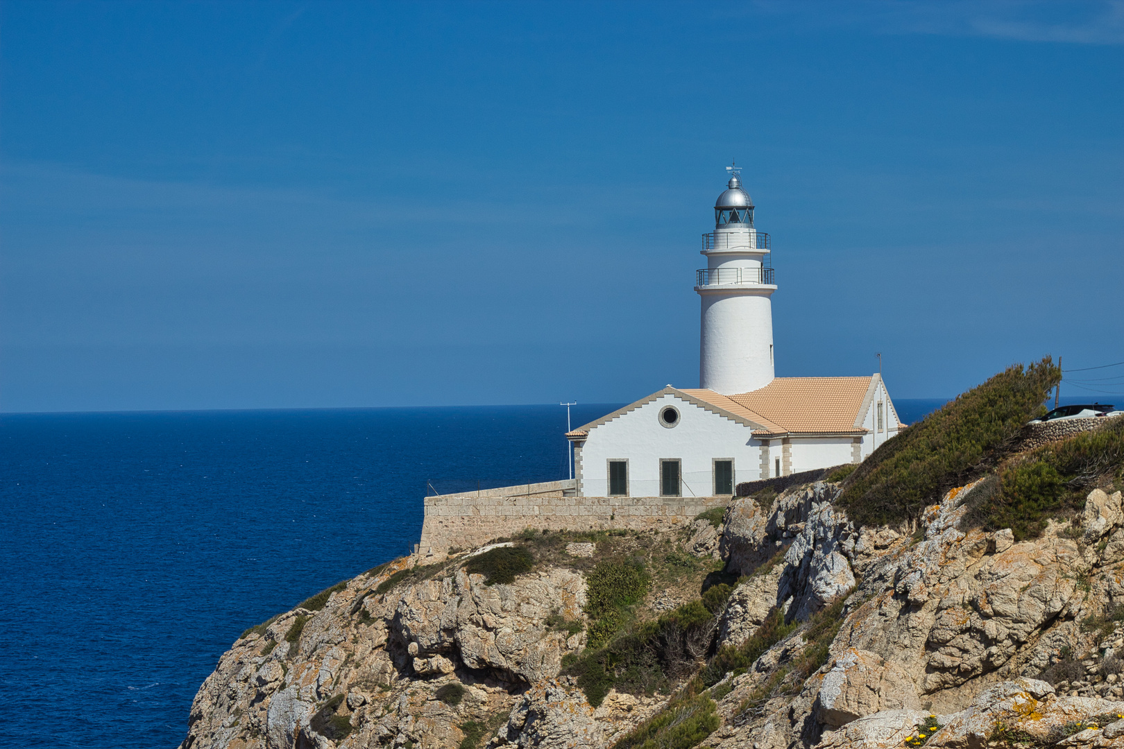 Leuchtturm bei Cala Radjata