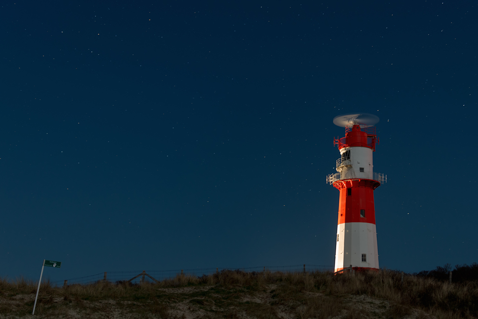 Leuchtturm bei Nacht 2