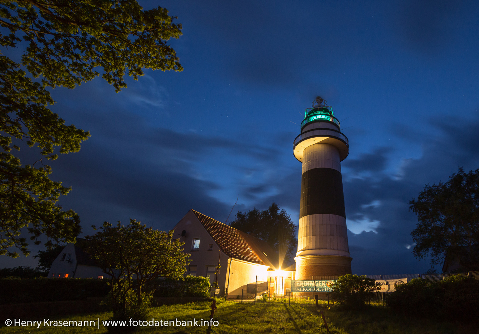 Leuchtturm Bülk bei Kiel in der Nacht