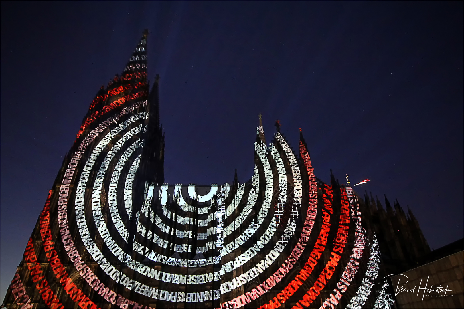 Leuchtturm des Friedens in Köln ... Rut & Wiess