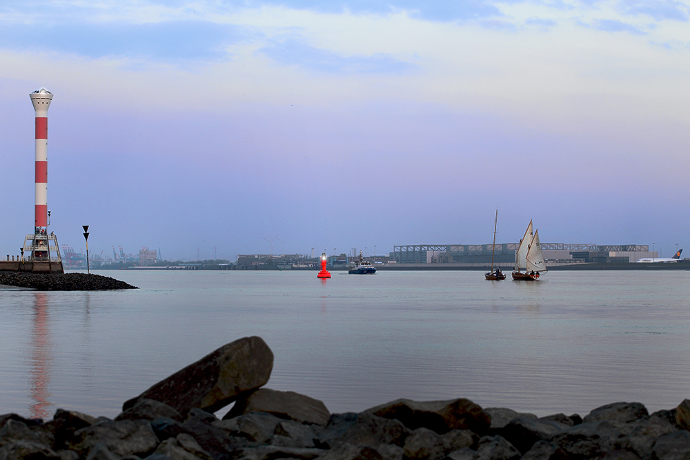 Leuchtturm Elbstrand Hamburg