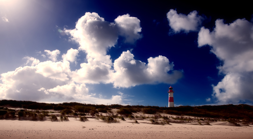 Leuchtturm Ellenbogen auf Sylt von Michael.Hamburg 