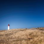 Leuchtturm im letzten Winterlicht