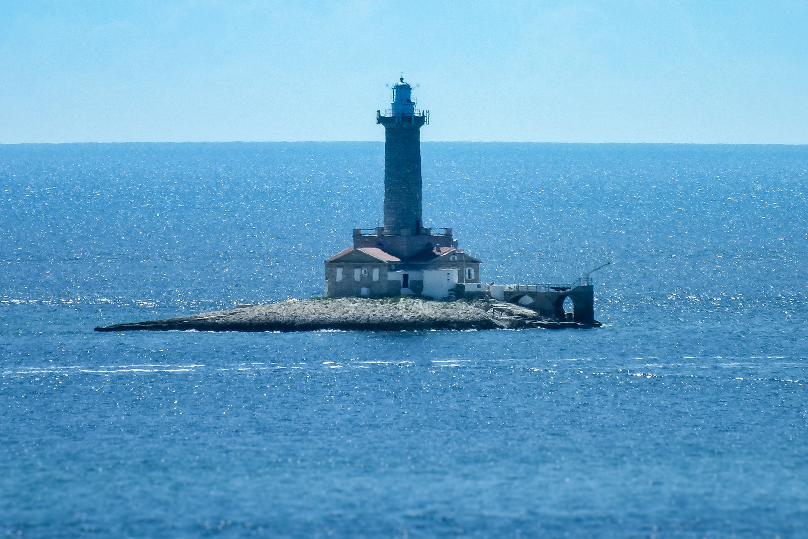 Leuchtturm im Meer