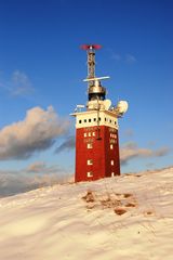 Leuchtturm im Schnee