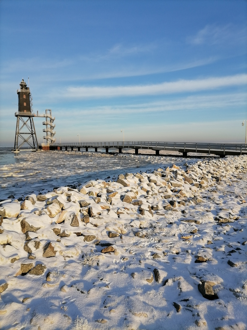 Leuchtturm im Winter 