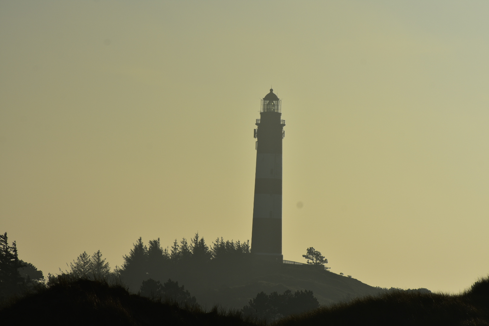 Leuchtturm in der Wintersonne 