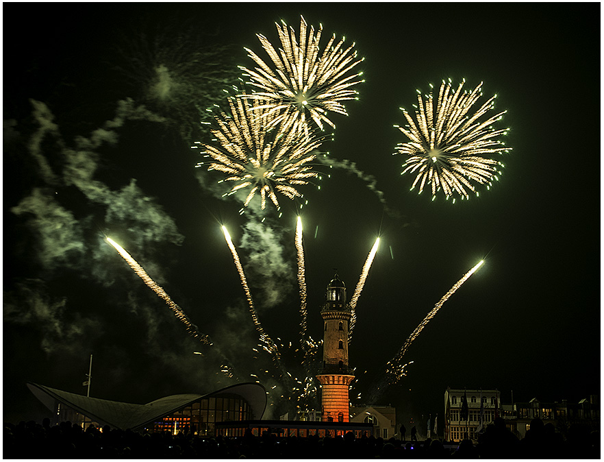 Leuchtturm in Flammen (2)