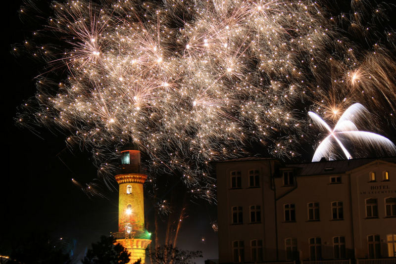 Leuchtturm in Flammen II