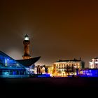 Leuchtturm in Warnemünde bei Nacht