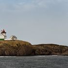 Leuchtturm kurz hinterm Polarkeis - an der Hurtigroute