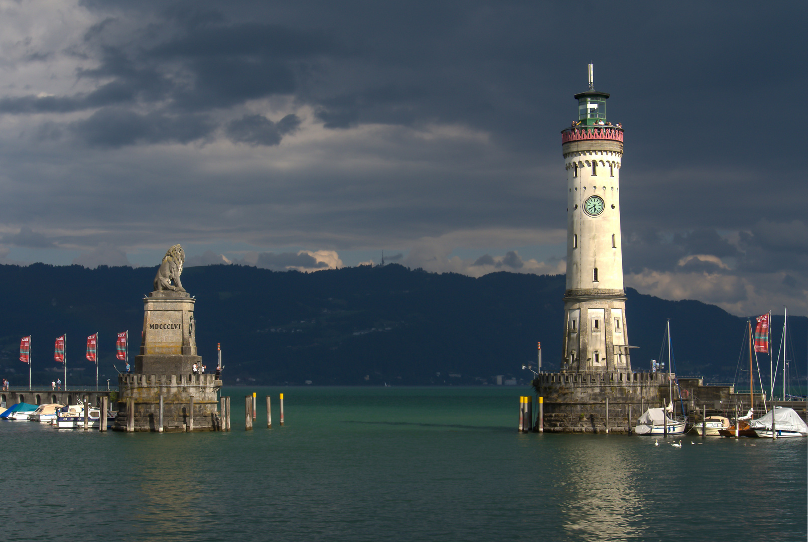 Leuchtturm Lindau  ... kurz vor einem Gewitter ...