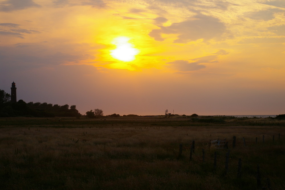 Leuchtturm mit Sonnenuntergang