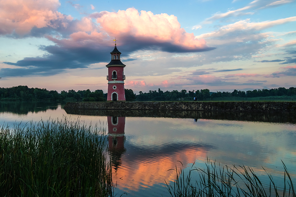 Leuchtturm Moritzburg, abends