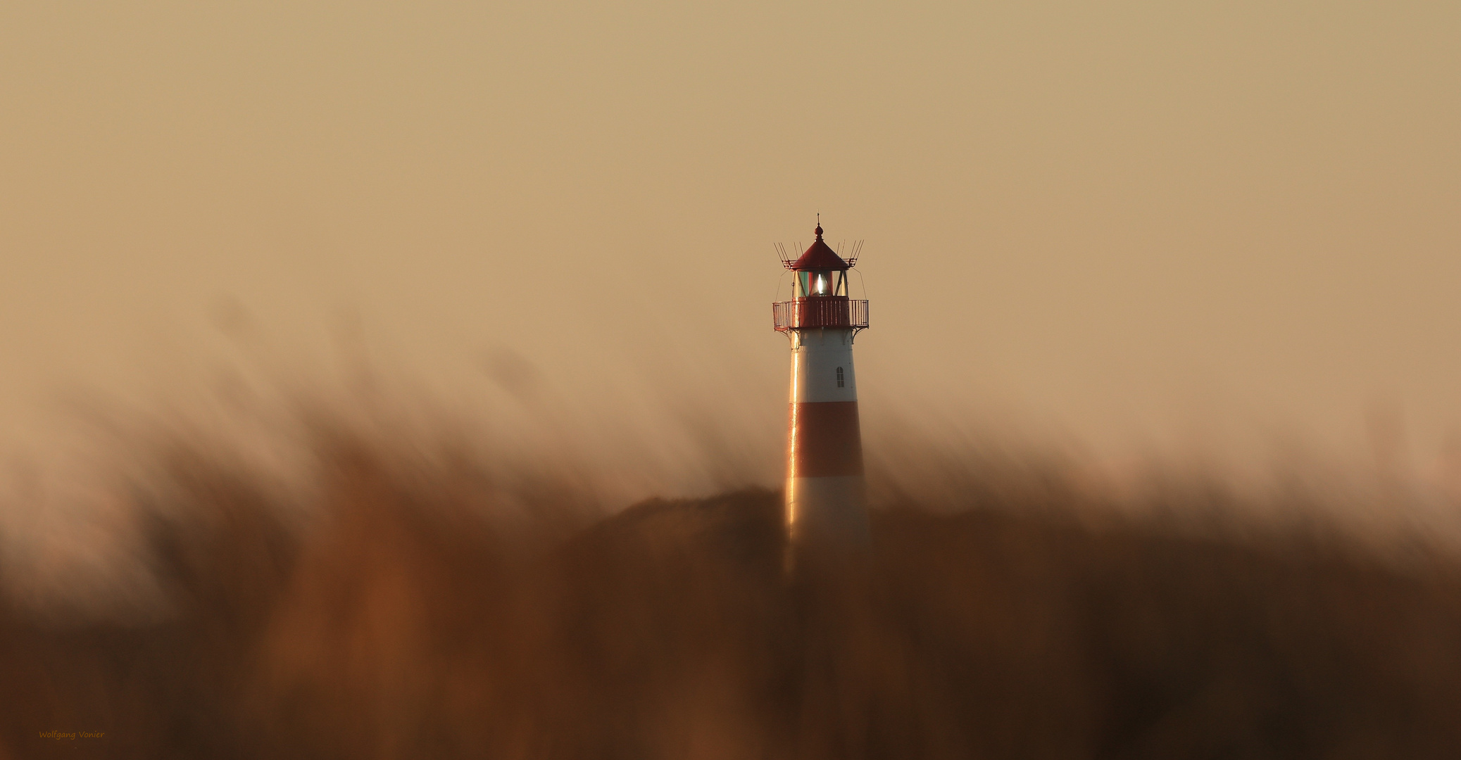 Leuchtturm Ost in der Abendsonne