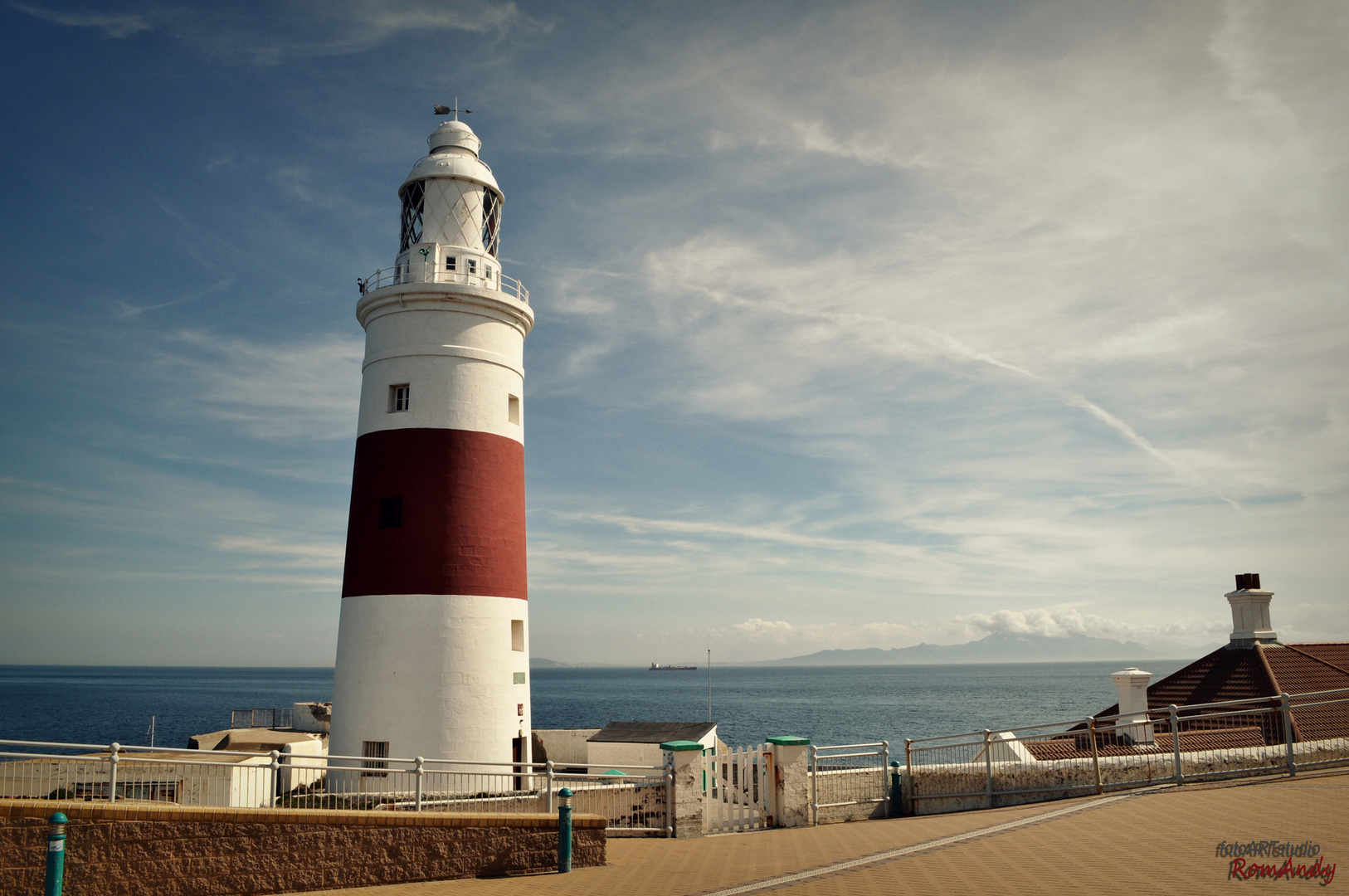 Leuchtturm (Strasse von Gibraltar) April 2015 (c) fotoARTstudio RomAndy