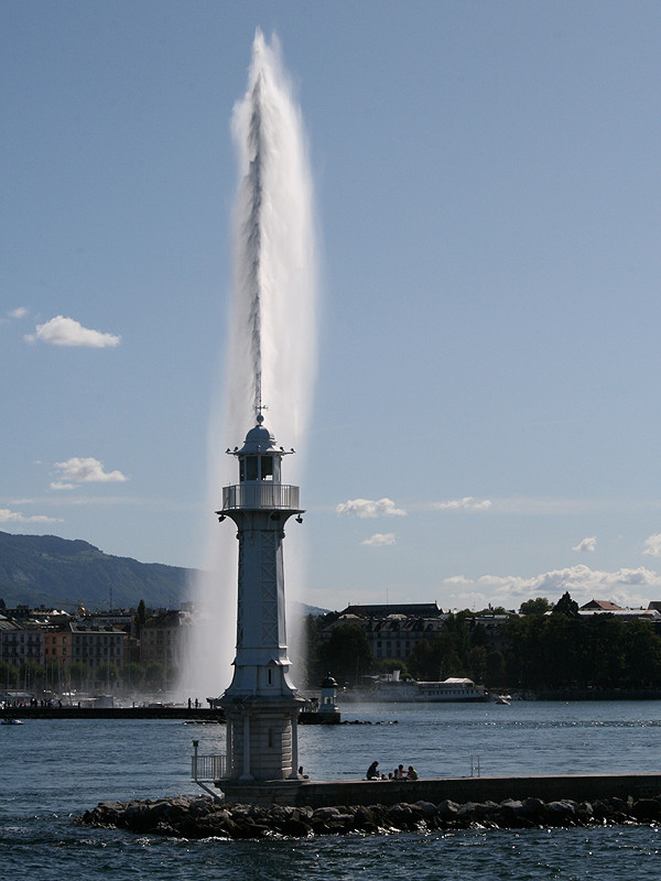 Leuchtturm und Fontäne