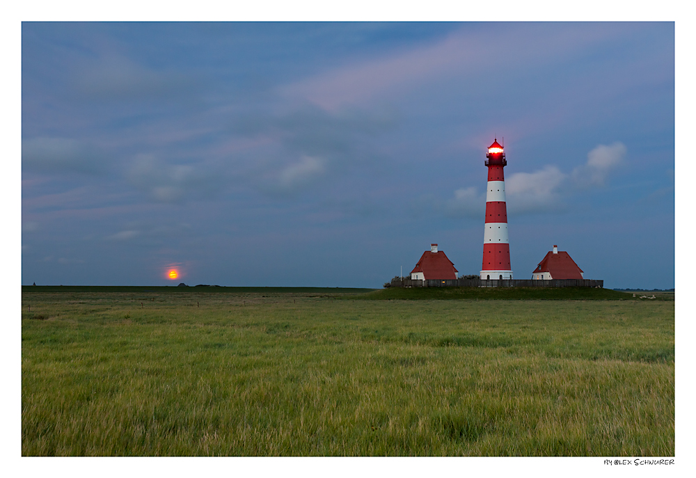 Leuchtturm Westerhever bei Mondaufgang