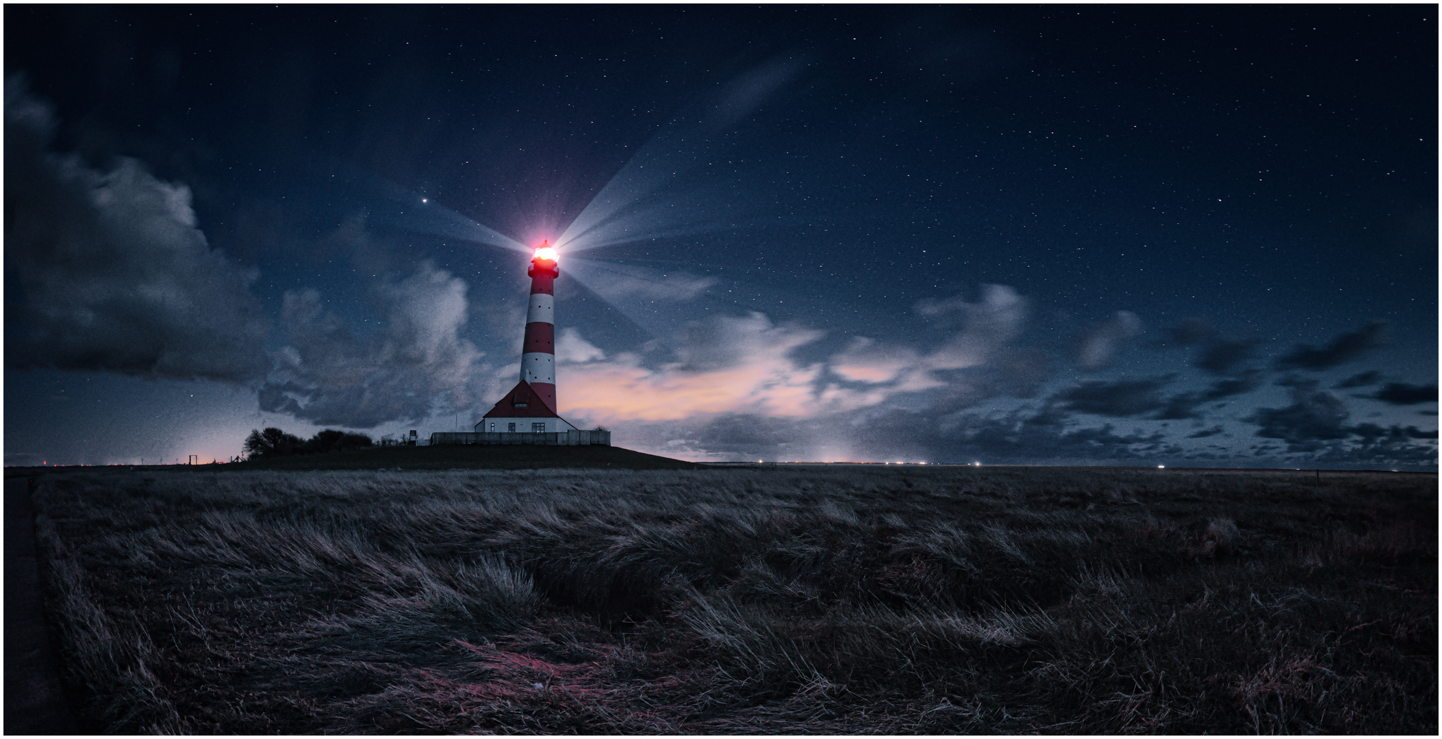 Leuchtturm Westerhever bei Nacht