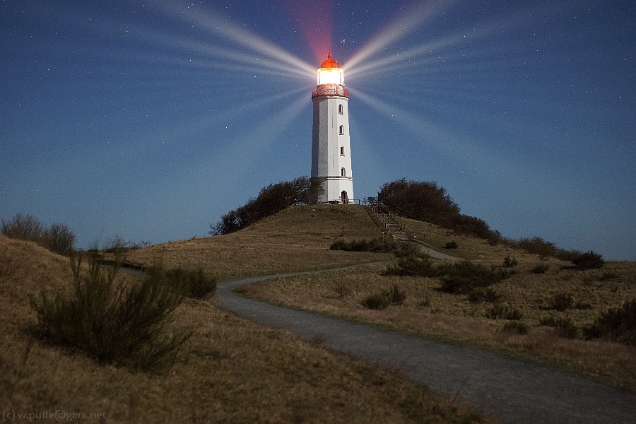 Leuchturm Dornbusch im Mondlicht