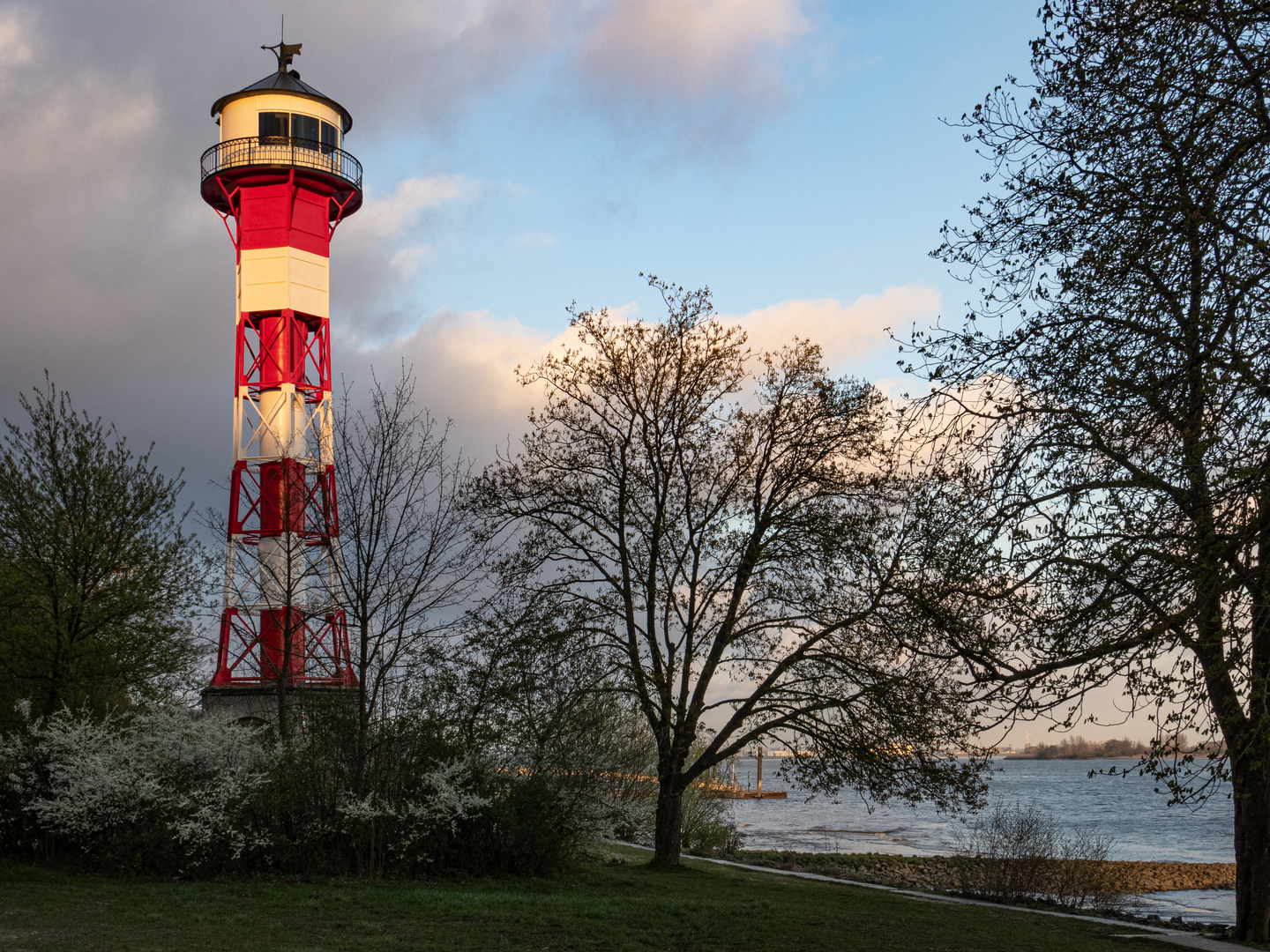 Leuchturm Rissen ( Unterfeuer )  -