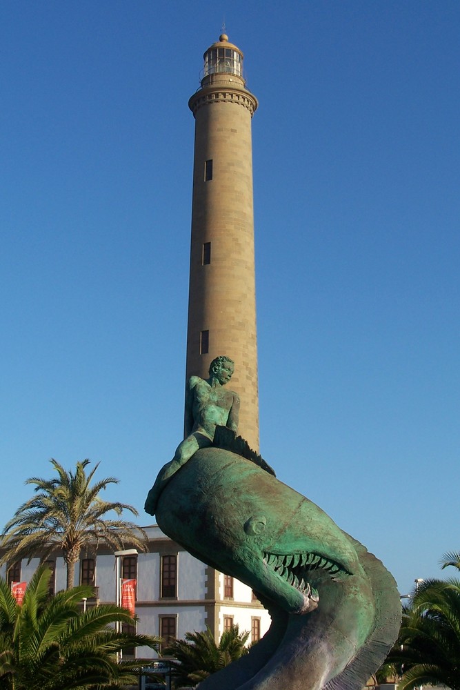 Leuchturm und Brunnen Faro Maspalomas