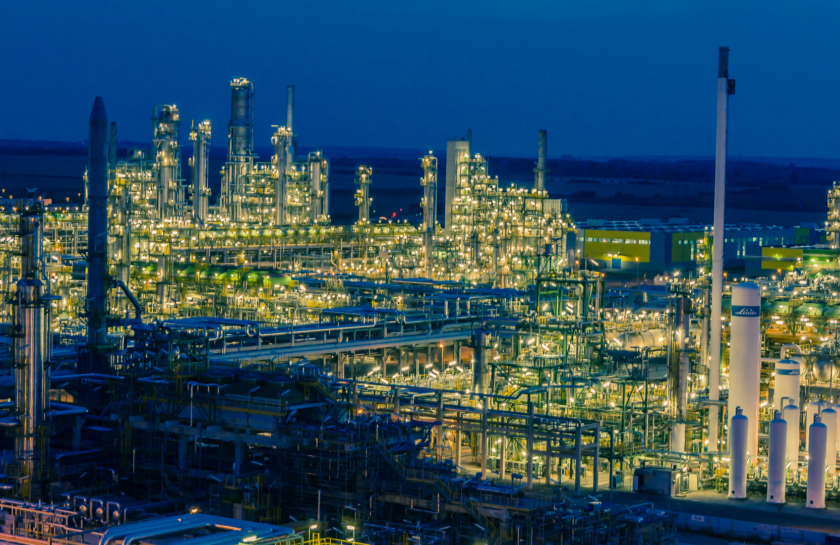 Leuna Foto & Bild industrie und technik, industrie nachts