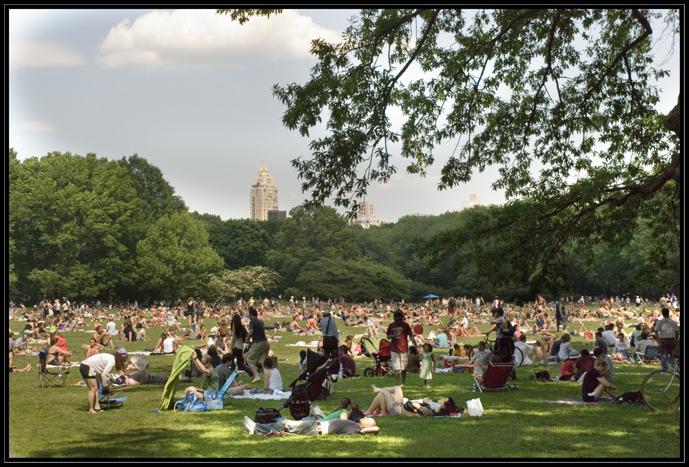 Leute am Sonntag in Center Parc New York