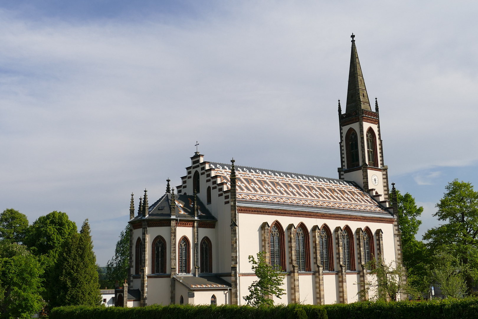 Leutersdorfer Ansichten-Kirche Mariä Himmelfahrt