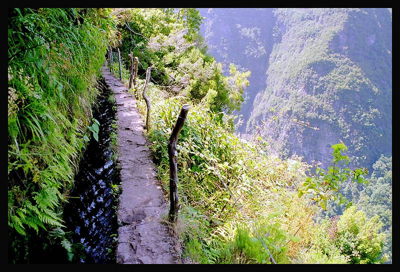 * Levada do Caldeirao Verde *